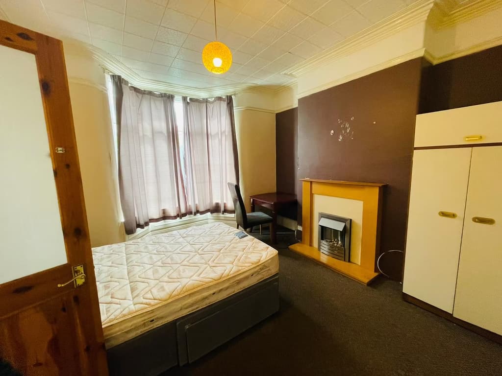5 Egmont Road student accommodation photo